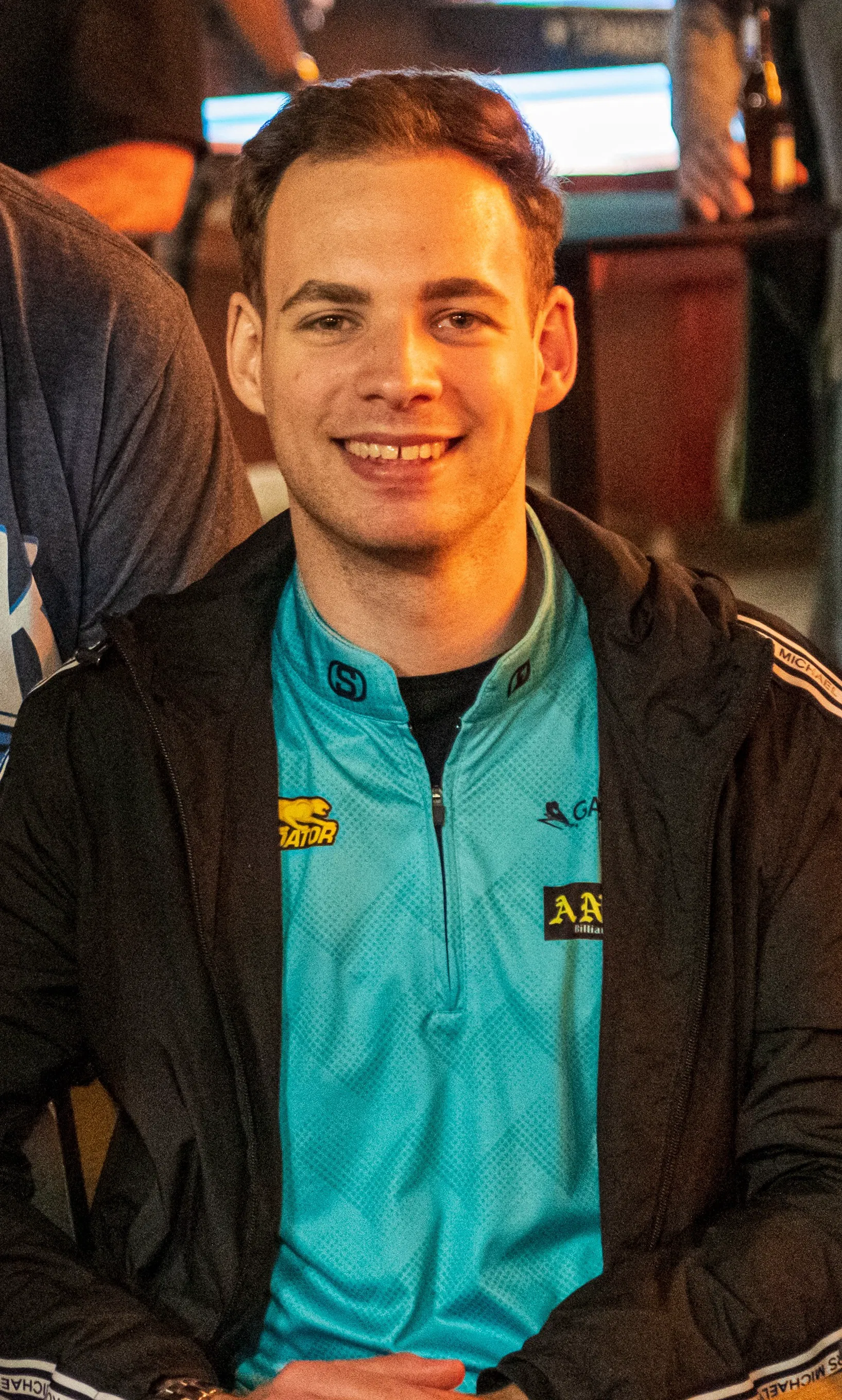 Joshua Filler at the table during a professional straight pool match