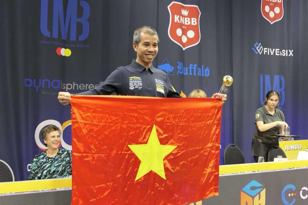 Trần Quyết Chiến vô địch